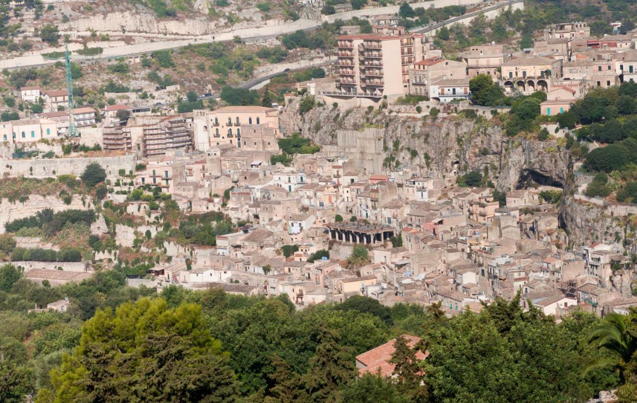 Casa Degli Avi Don Neli, Immersa Nella Natura Μόντικα Εξωτερικό φωτογραφία